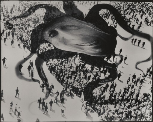 Barbara Morgan (1900–1992), Hearst over the People, 1972, Gelatin silver print